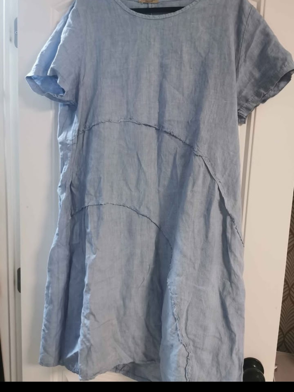 Relaxed Light Blue Linen Midi Dress with Short Sleeves